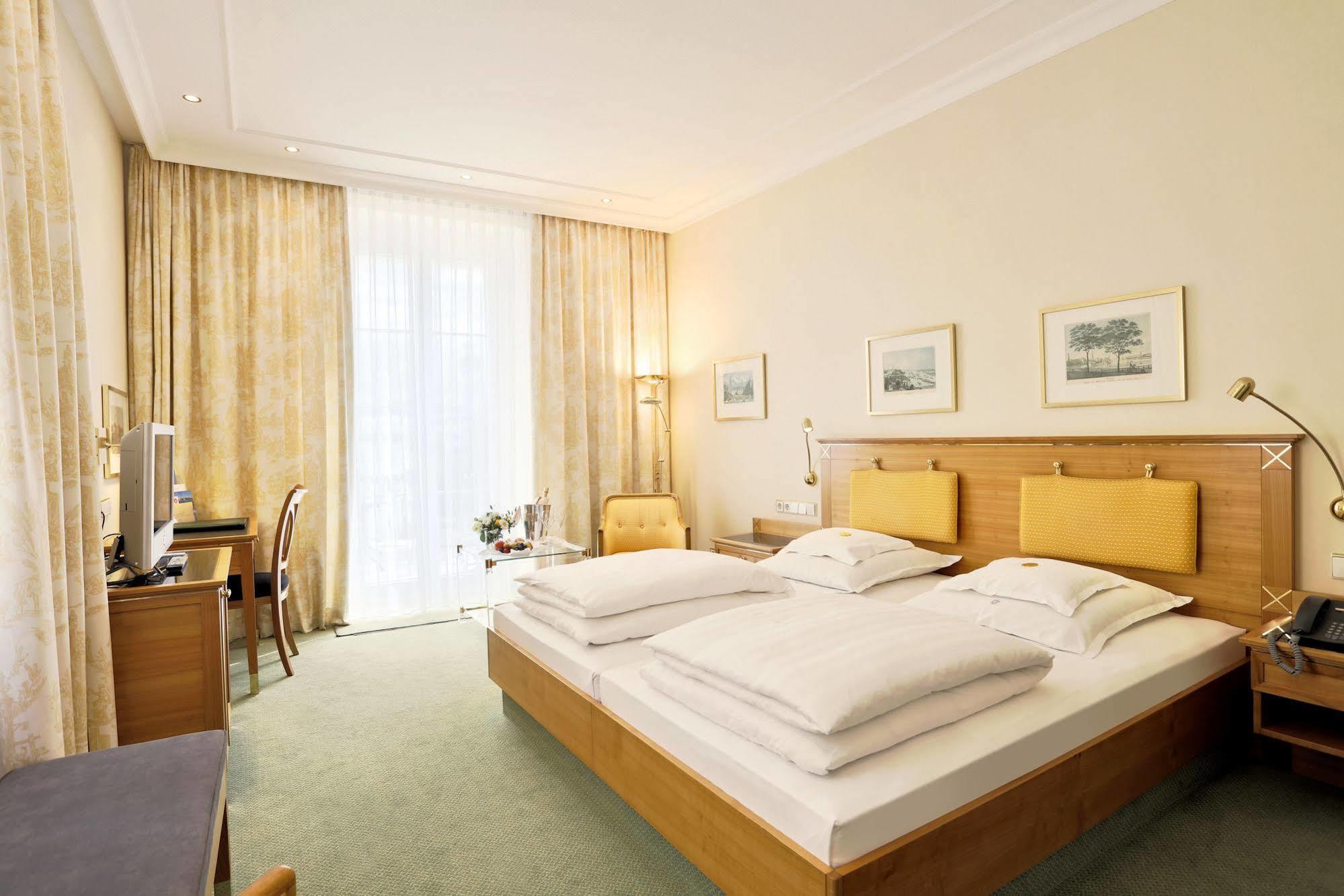 Hotel Reutemann-Seegarten Lindau  Extérieur photo